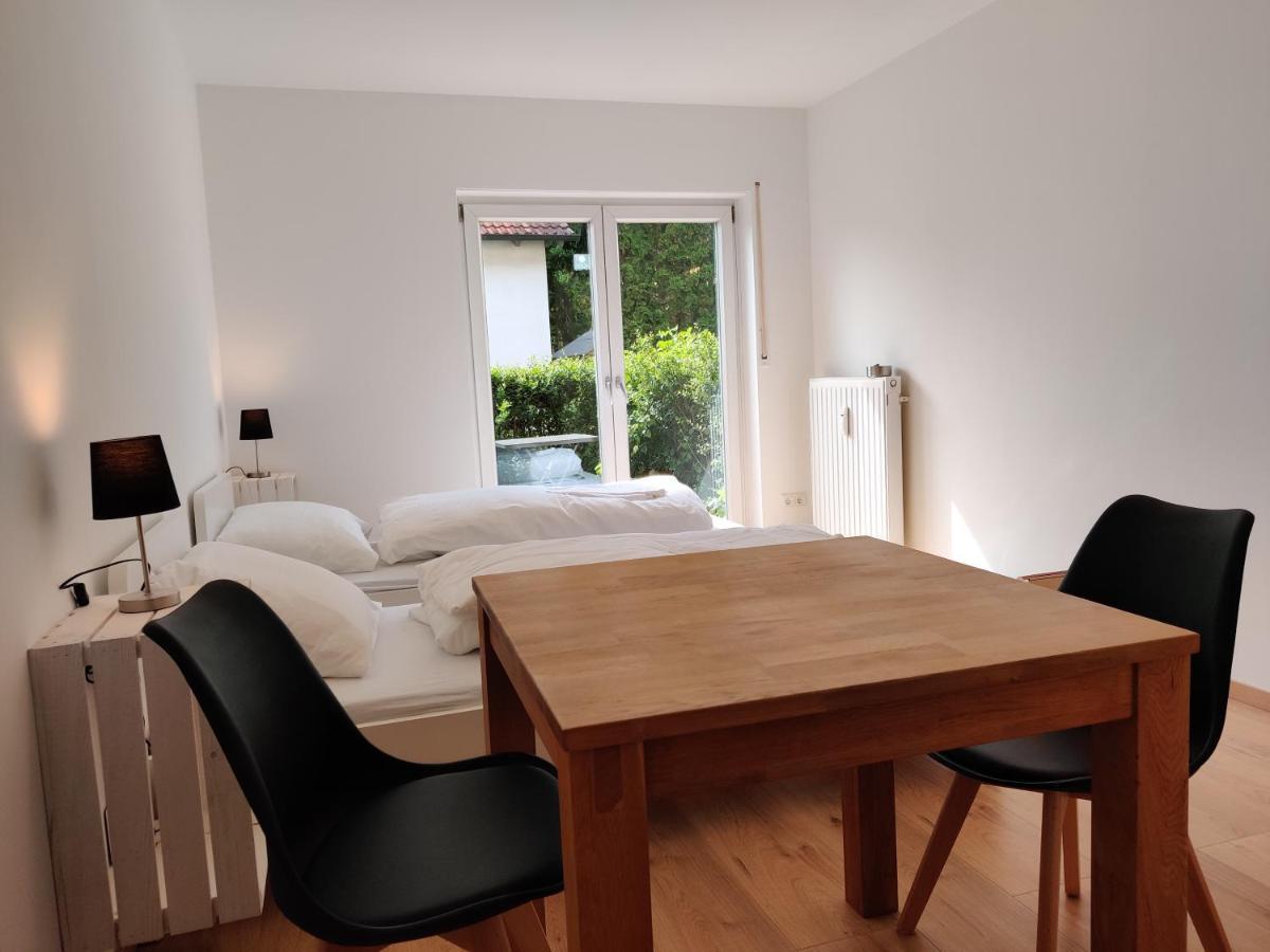 Schicke Wohnung In Stadtnaehe Würzburg Esterno foto