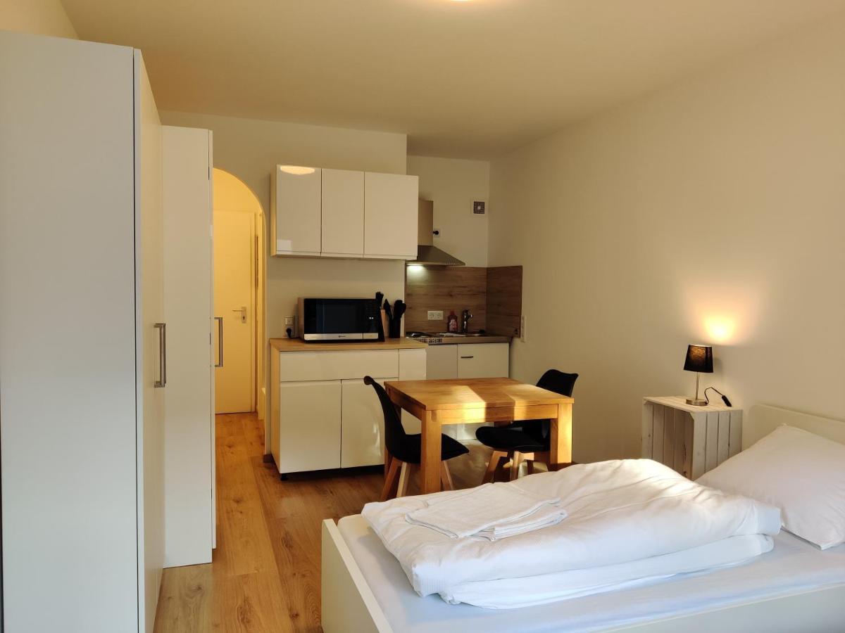 Schicke Wohnung In Stadtnaehe Würzburg Esterno foto