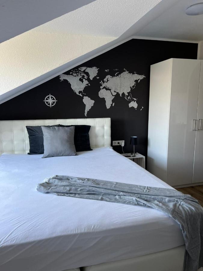 Schicke Wohnung In Stadtnaehe Würzburg Esterno foto