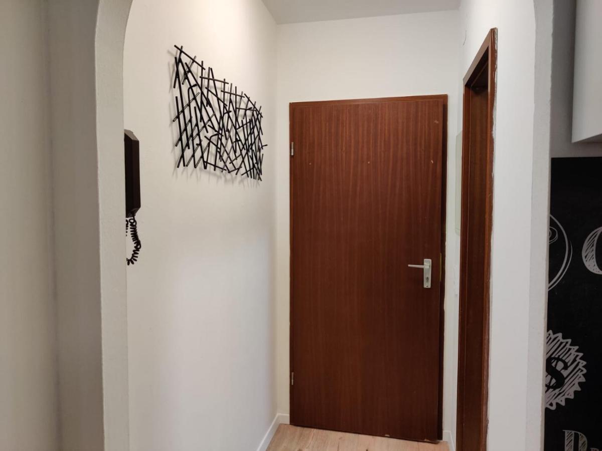 Schicke Wohnung In Stadtnaehe Würzburg Esterno foto